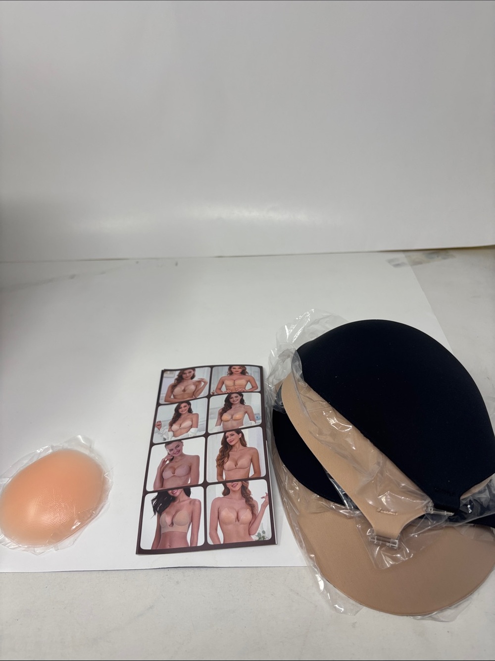 Professional adhesive push-up bra for women, strapless size DD